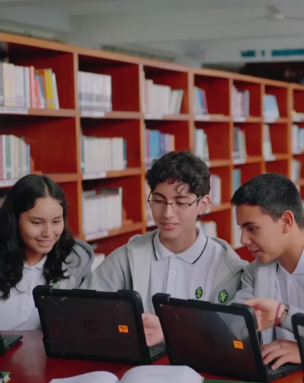 Colegio Santa Teresita - Biblioteca