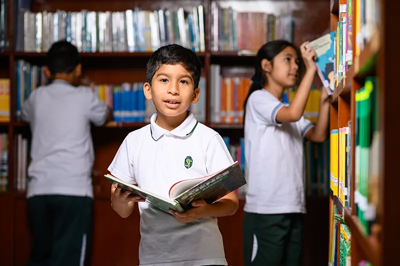 Colegio Santa Teresita - Biblioteca