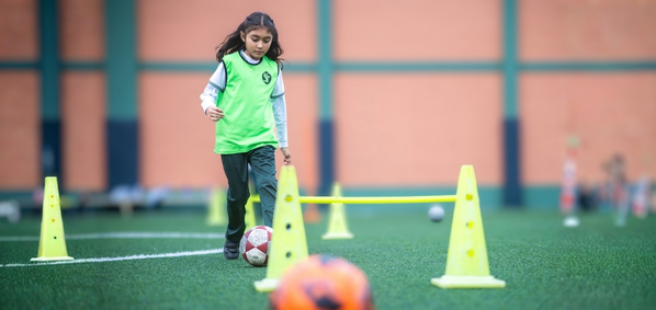 TALLERES MINIATURA - FÚTBOL
